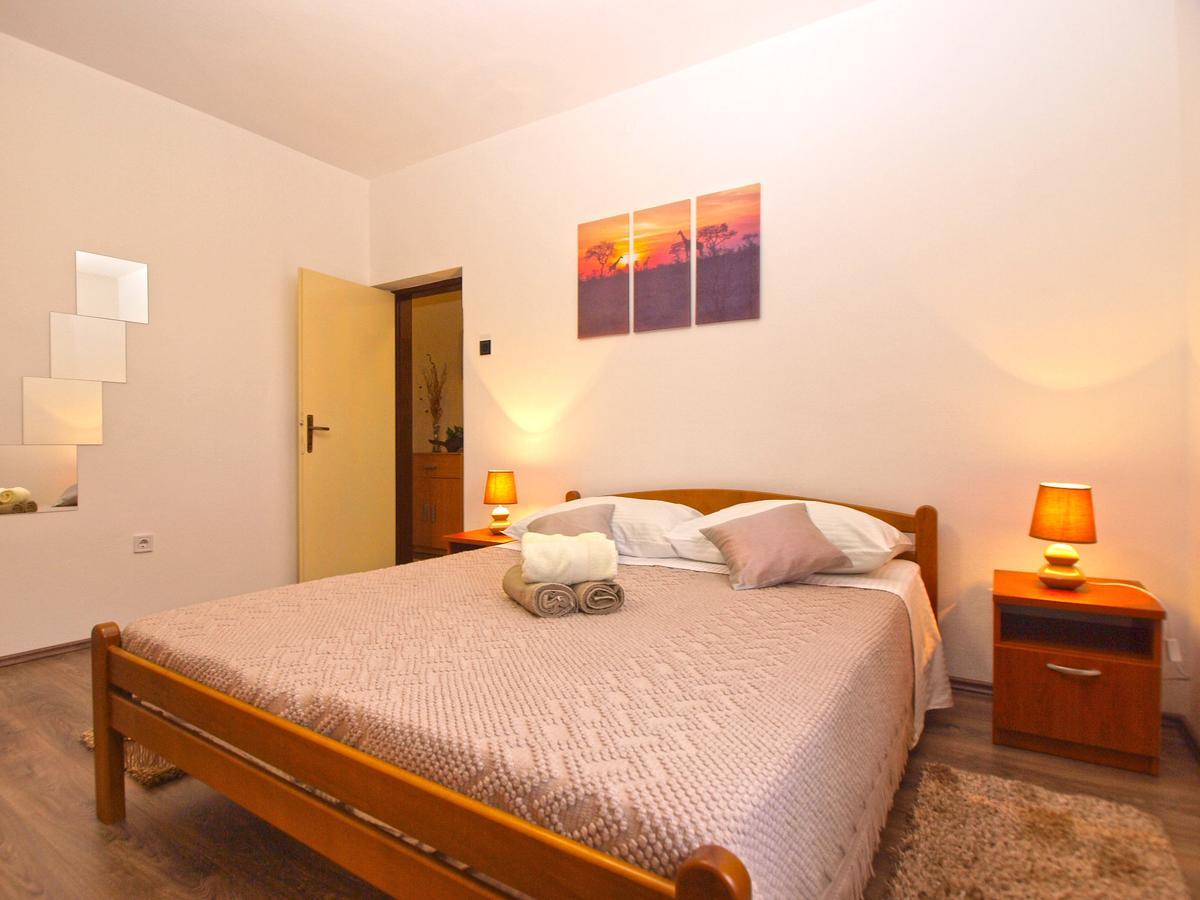 Apartment Luciano 1540 プーラ エクステリア 写真